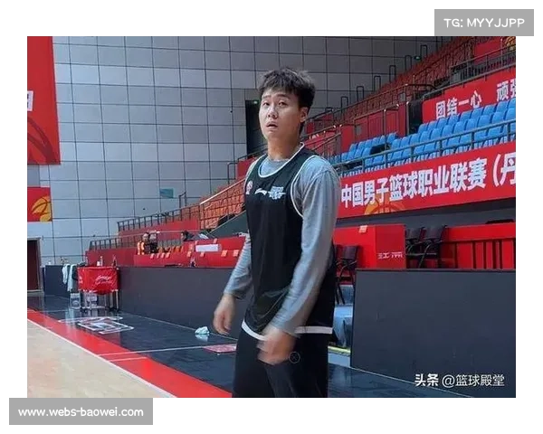 赵睿膝盖伤情反复，复出时间待定